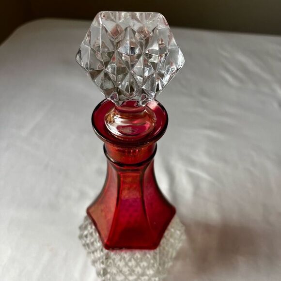 Vintage Ruby Red Diamond Point Glass Decanter with Stopper 12" Barware - Picture 5 of 12